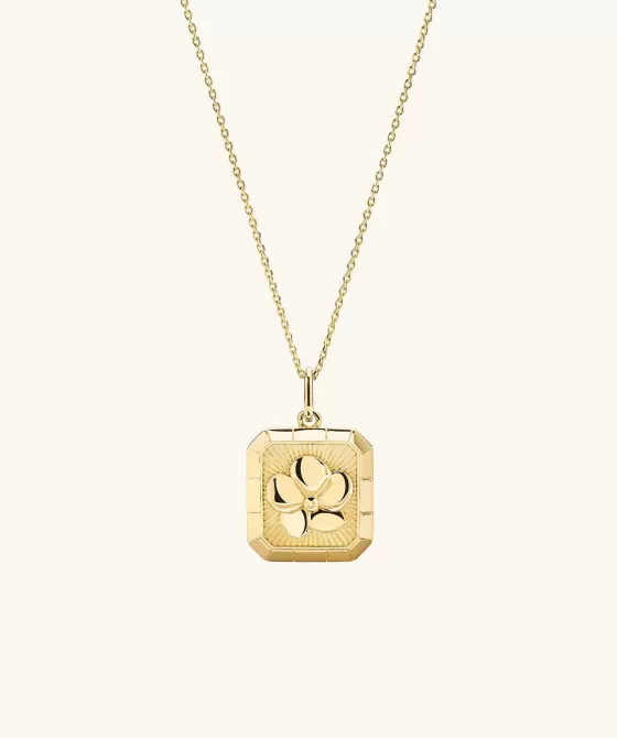 Store Buttercup Pendant Necklace Necklaces