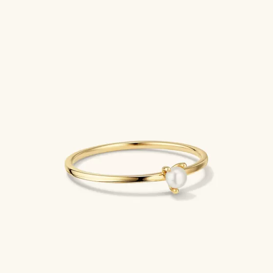 Hot Pearl Slim Stacker Ring Rings