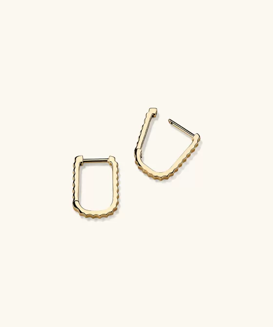 Store Pleated Small U Hoops Earrings